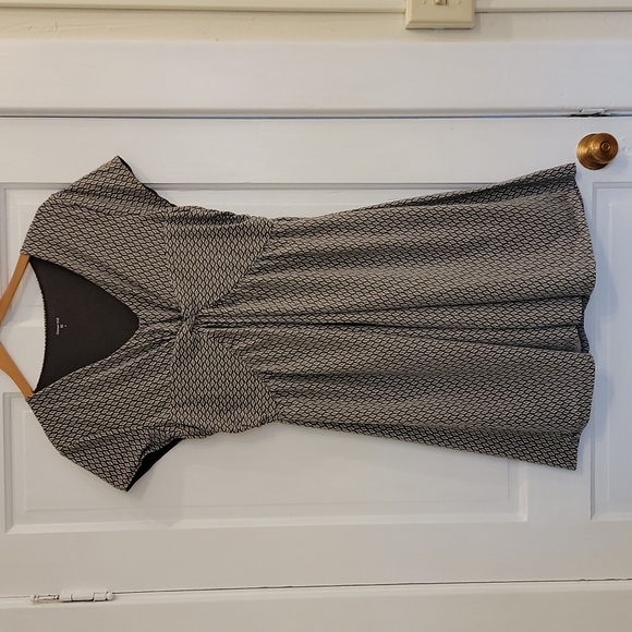 Hill Dresses Hill Garden Party Knit Twist Front Dress